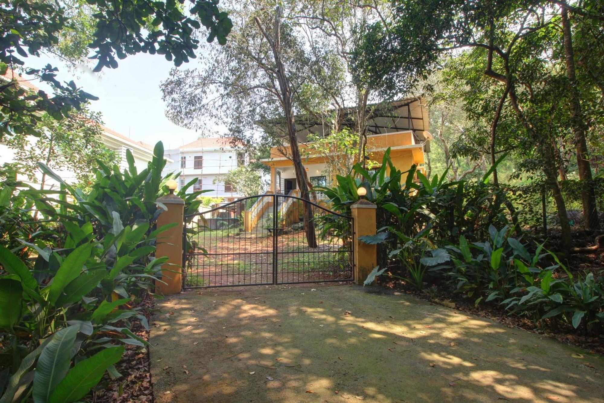 Genesis Abode - Cosy 2 Bhk Home In Assagao - 5 Km From Anjuna & Vagator Beaches مابوسا المظهر الخارجي الصورة